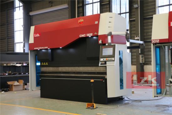 130ton 3200mm CNC Steel Sheet Bender Machine